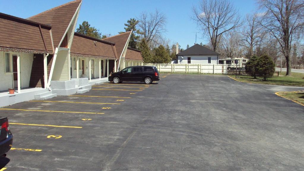 Twin Peaks Motel Napanee Luaran gambar